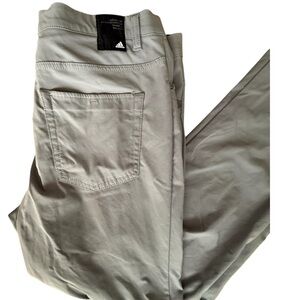 adidas Golf Men's Light Gray Golf Chinos Go To 5 Pocket Pant Tapered Fit 34x32
